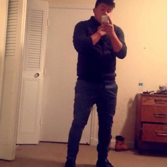 Meet your Posher, Rene - Picture 1 of 1